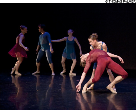 Dance_Struggle-7723_main Dance_Struggle-7723_main