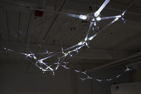 1108_art_top.jpg 1108_art_top.jpg