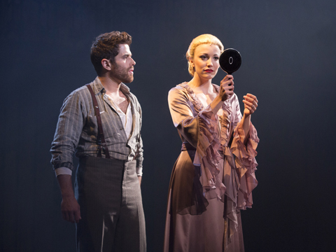 0913_evita_top.jpg 0913_evita_top.jpg