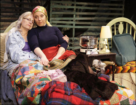 090508_greygardens_main 090508_greygardens_main