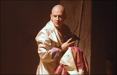 070406_titus_main 070406_titus_main