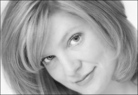 kellymacfarlandINSIDE2.jpg kellymacfarlandINSIDE2.jpg