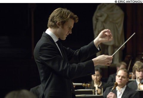 LiveConductShot_main LiveConductShot_main