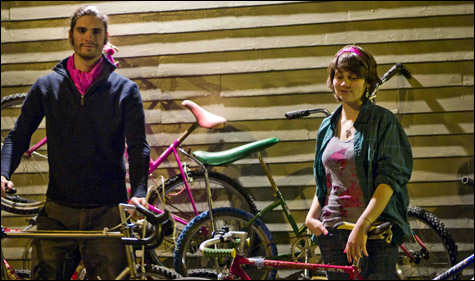 090327_bikes_m 090327_bikes_m