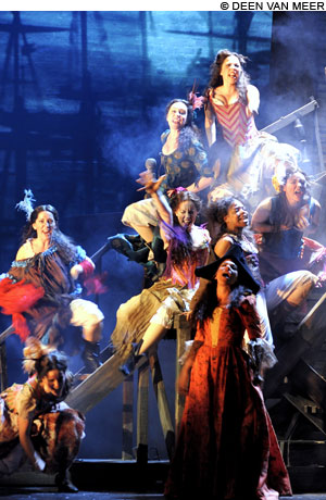 Theater_LesMiserables_main