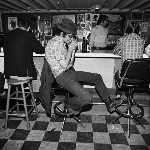 ART_Horenstein-Harmonica-Player-Merchants-Cafe